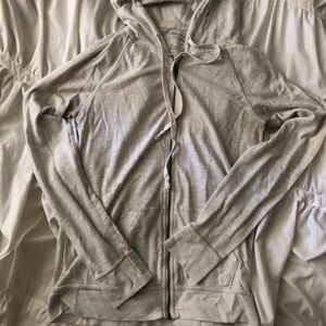 American eagle light sweatshirt